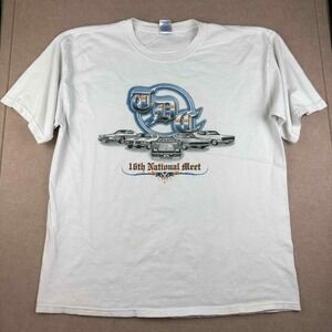 Gildan T-Shirt Men XL White TDC Car Graphic 16th National‎ Meet Tour The Legend
